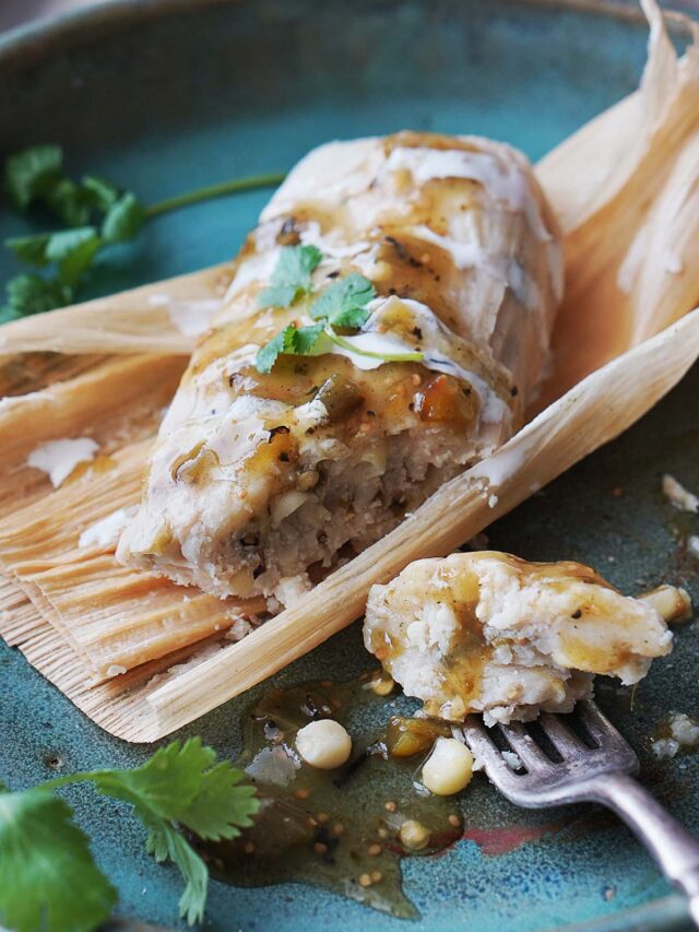 Tamales Verdes with Green Chile, Corn & Cheese