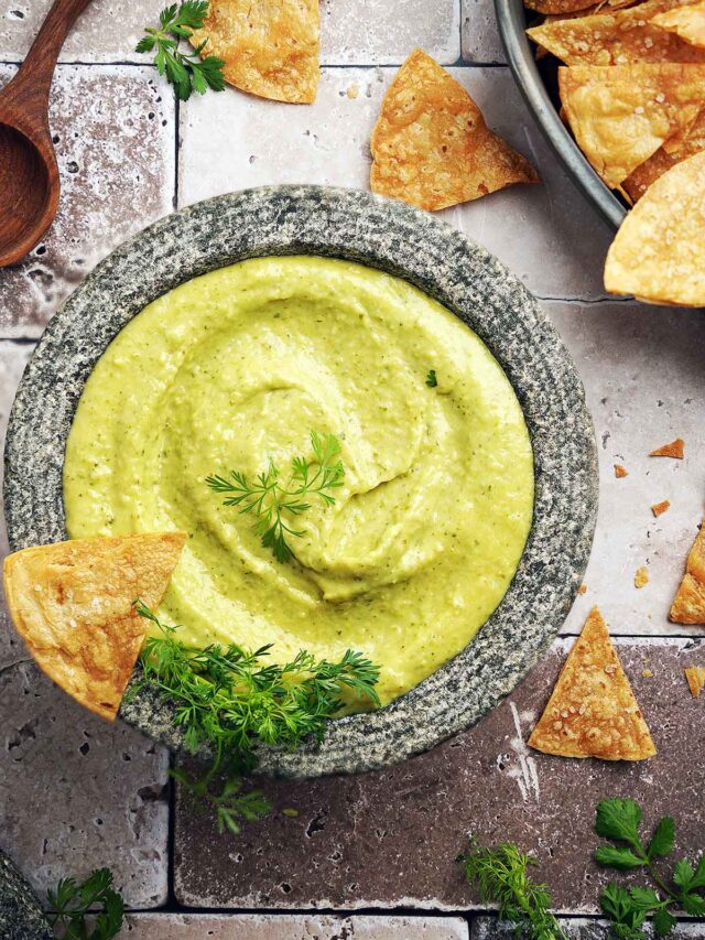 Fake Guacamole (Salsa Verde Taquera) | Muy Delish